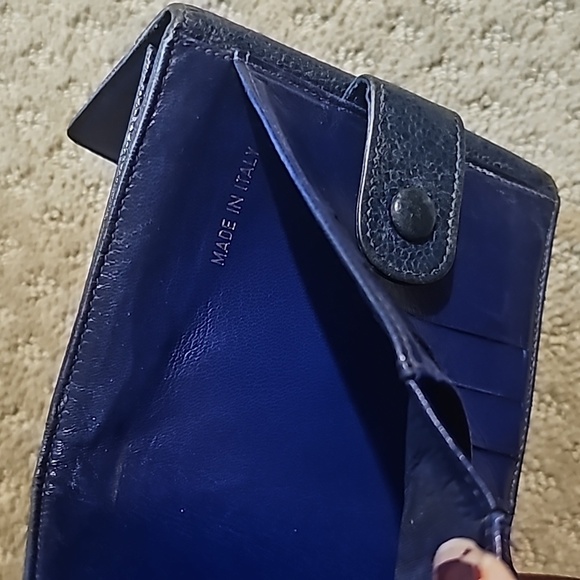 Authentic Chanel CC Logo Caviar Skin Leather Wallet - Picture 12 of 12